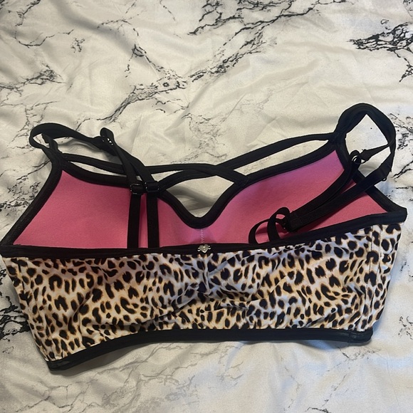 Victoria Secret bra - Picture 2 of 4